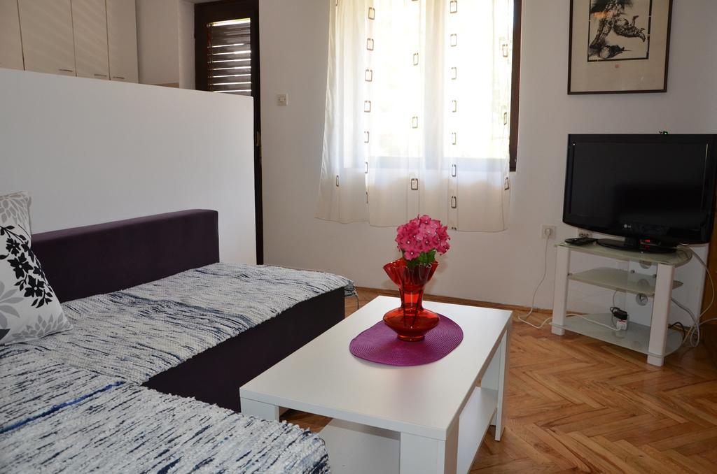 Mg Apartments And Rooms 부드바 외부 사진