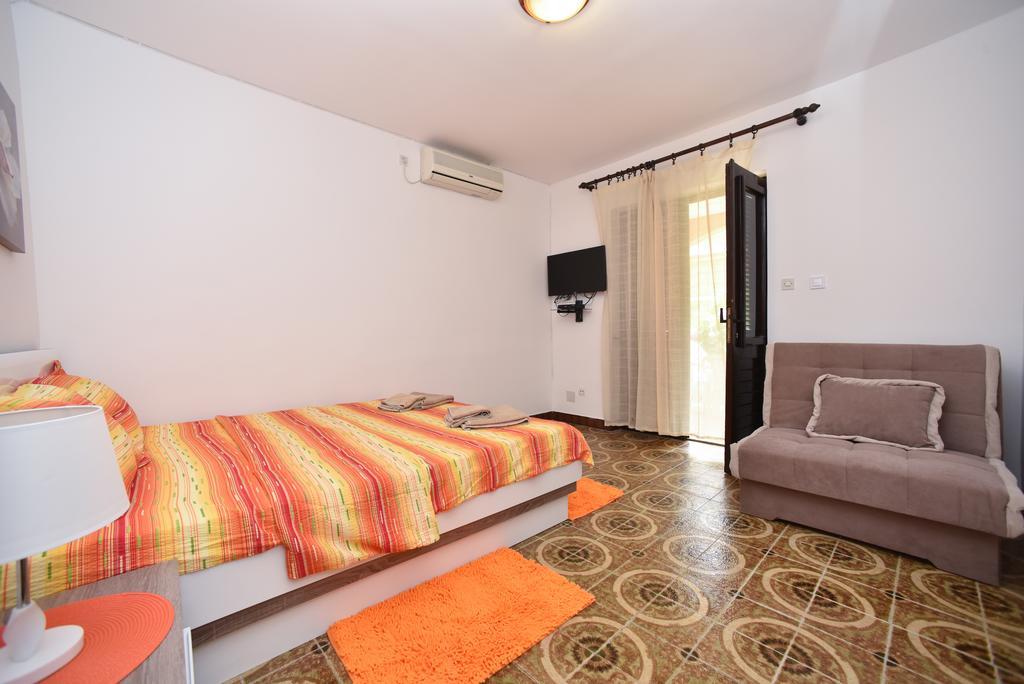 Mg Apartments And Rooms 부드바 외부 사진